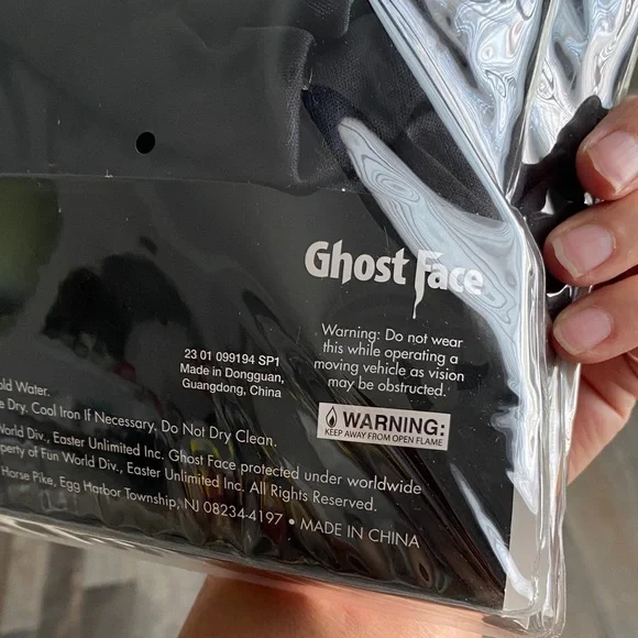 Spirit Ghost Face Kids Costume - Black and White - Picture 9 of 11